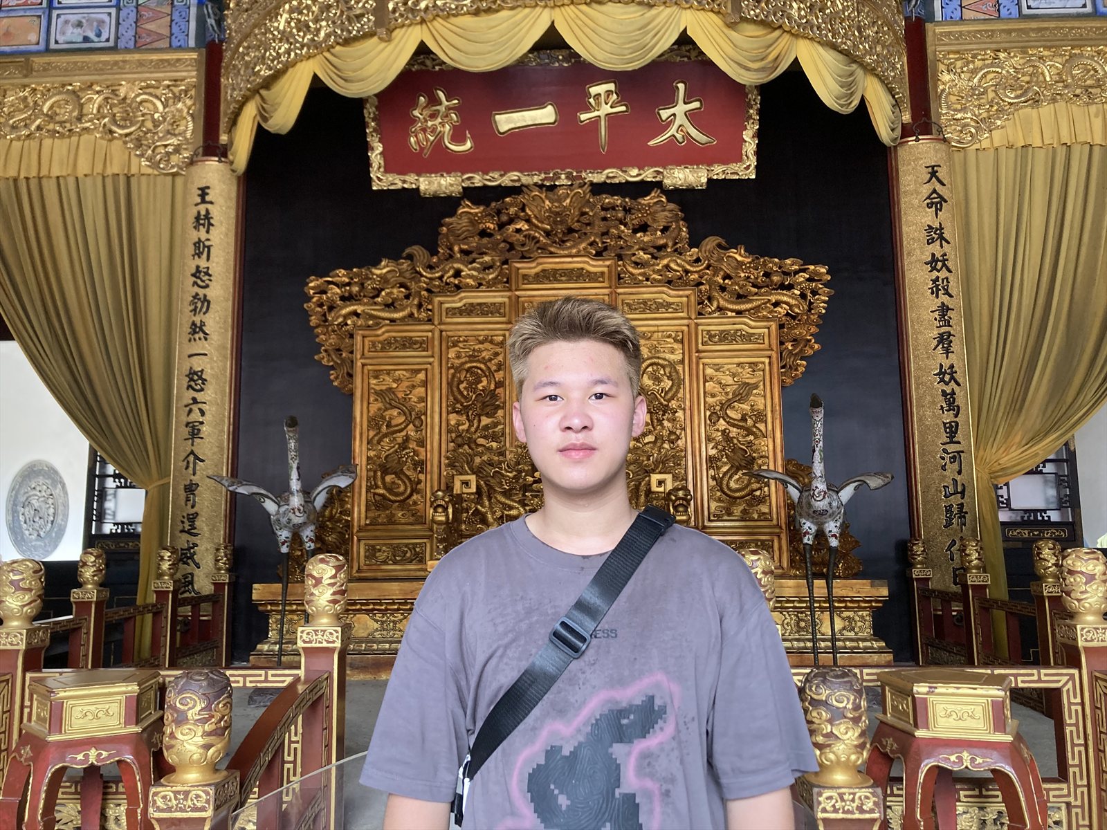 旅行时拍摄的人像与建筑